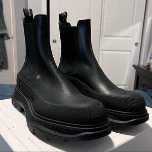 Chelsea Leather Boots